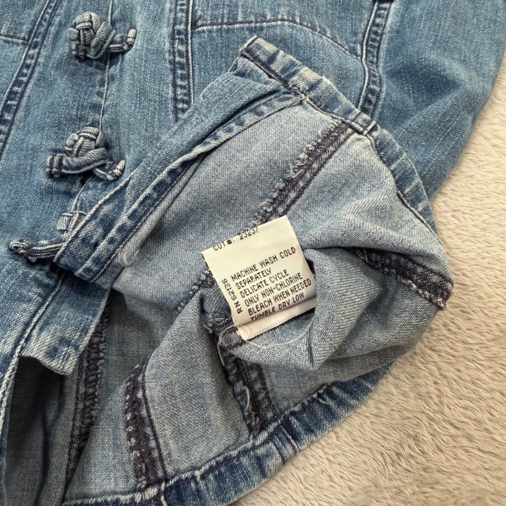 VTG Guess Jeans USA Denim Vest Indigo Frog Knot Button Mandarin Collar Retro 90s - Picture 7 of 9